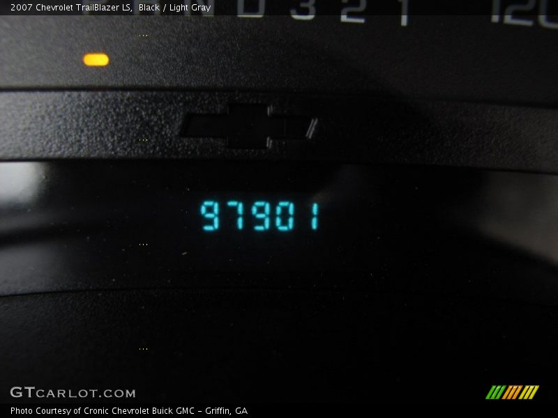 Black / Light Gray 2007 Chevrolet TrailBlazer LS