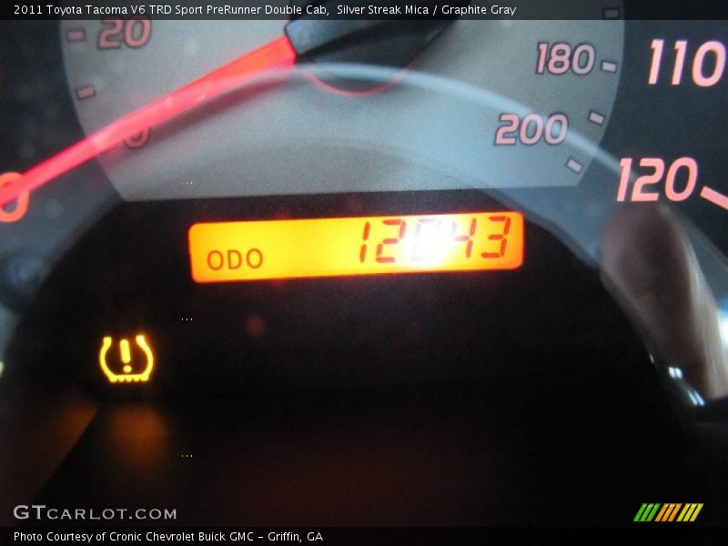 Silver Streak Mica / Graphite Gray 2011 Toyota Tacoma V6 TRD Sport PreRunner Double Cab