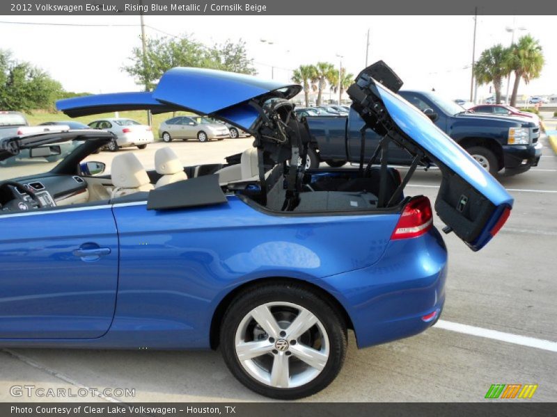 Rising Blue Metallic / Cornsilk Beige 2012 Volkswagen Eos Lux