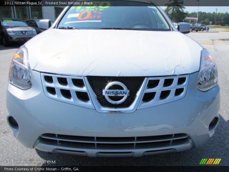 Frosted Steel Metallic / Black 2011 Nissan Rogue SV