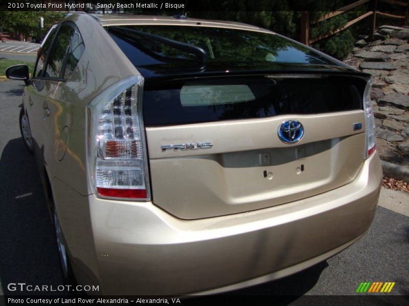 Sandy Beach Metallic / Bisque 2010 Toyota Prius Hybrid III