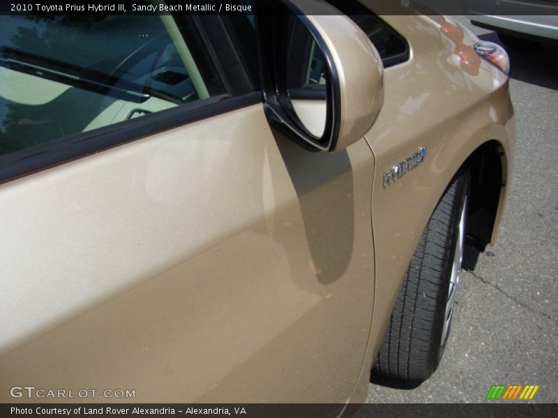Sandy Beach Metallic / Bisque 2010 Toyota Prius Hybrid III