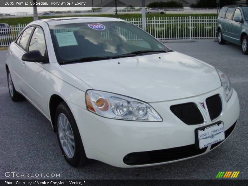 Ivory White / Ebony 2005 Pontiac G6 Sedan