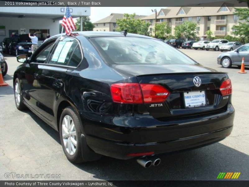 Black / Titan Black 2011 Volkswagen Jetta SE Sedan