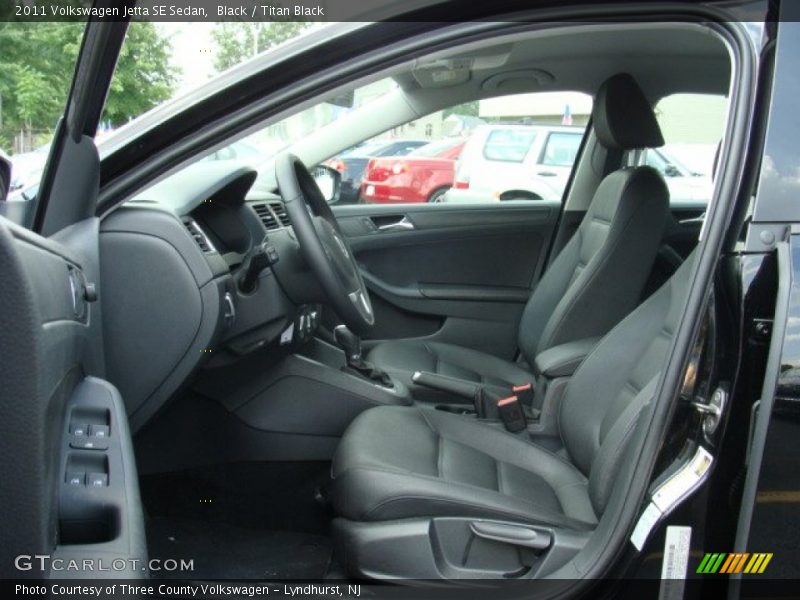 Black / Titan Black 2011 Volkswagen Jetta SE Sedan