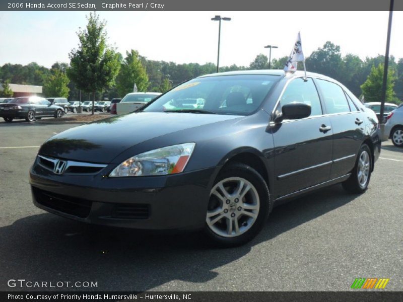 Graphite Pearl / Gray 2006 Honda Accord SE Sedan