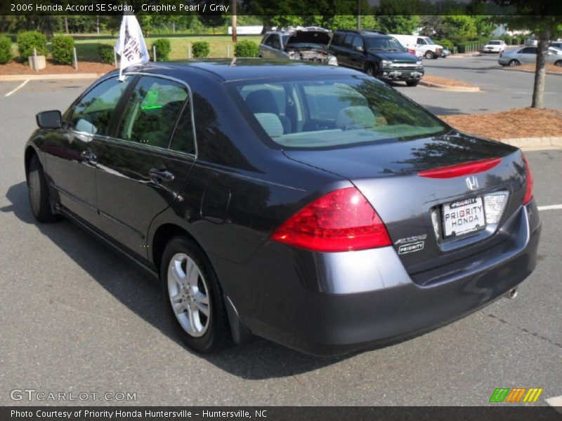 Graphite Pearl / Gray 2006 Honda Accord SE Sedan