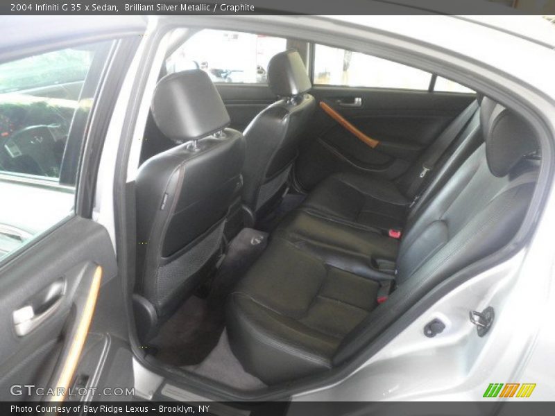 Brilliant Silver Metallic / Graphite 2004 Infiniti G 35 x Sedan