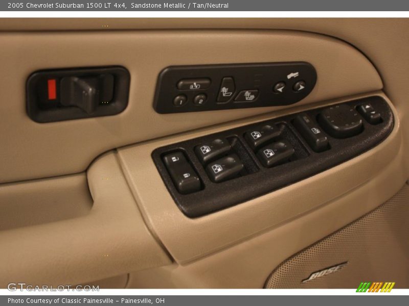 Sandstone Metallic / Tan/Neutral 2005 Chevrolet Suburban 1500 LT 4x4