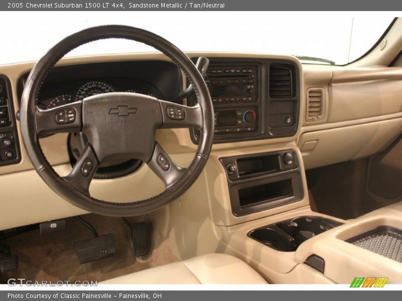 Sandstone Metallic / Tan/Neutral 2005 Chevrolet Suburban 1500 LT 4x4