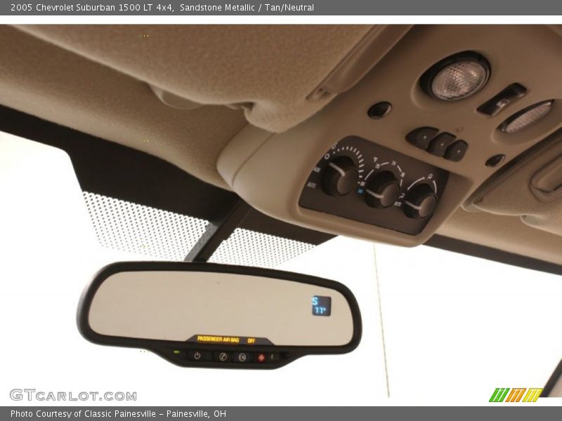 Sandstone Metallic / Tan/Neutral 2005 Chevrolet Suburban 1500 LT 4x4