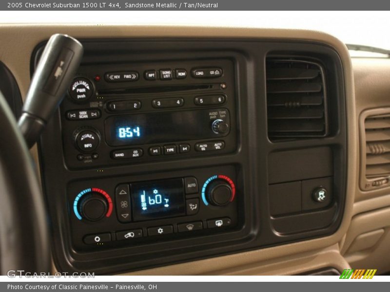 Sandstone Metallic / Tan/Neutral 2005 Chevrolet Suburban 1500 LT 4x4