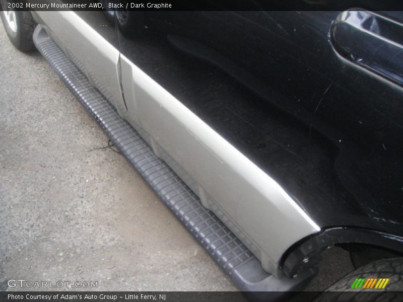 Black / Dark Graphite 2002 Mercury Mountaineer AWD