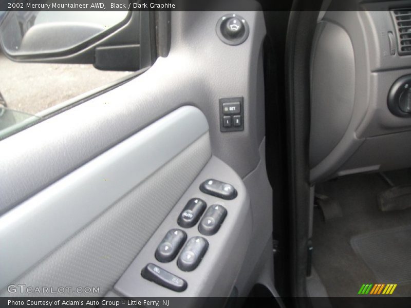 Black / Dark Graphite 2002 Mercury Mountaineer AWD