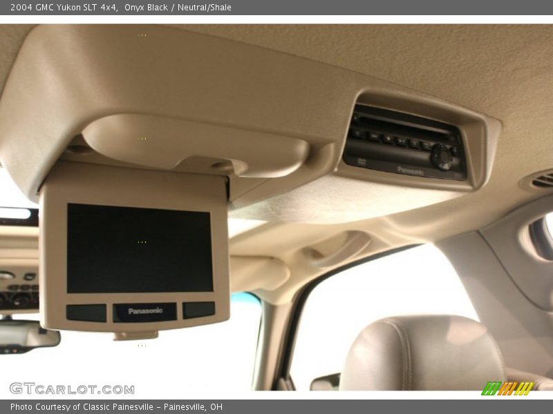 Onyx Black / Neutral/Shale 2004 GMC Yukon SLT 4x4