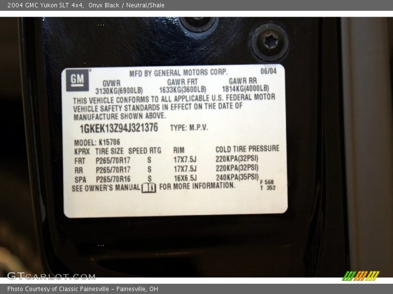 Onyx Black / Neutral/Shale 2004 GMC Yukon SLT 4x4