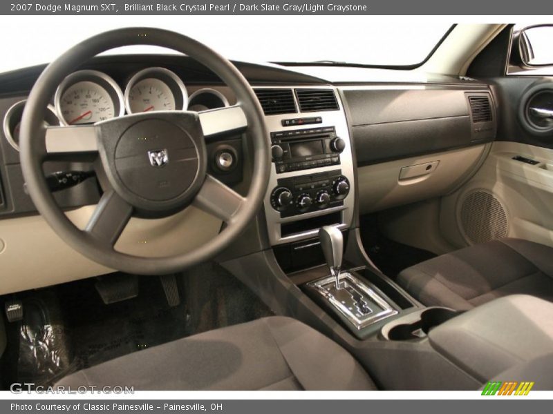 Brilliant Black Crystal Pearl / Dark Slate Gray/Light Graystone 2007 Dodge Magnum SXT