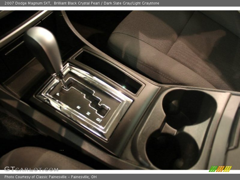 Brilliant Black Crystal Pearl / Dark Slate Gray/Light Graystone 2007 Dodge Magnum SXT