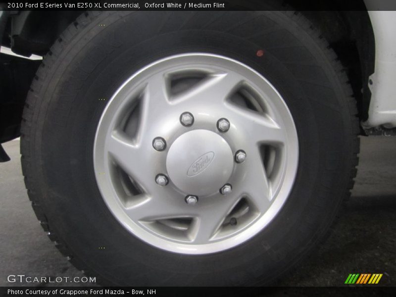 Oxford White / Medium Flint 2010 Ford E Series Van E250 XL Commericial