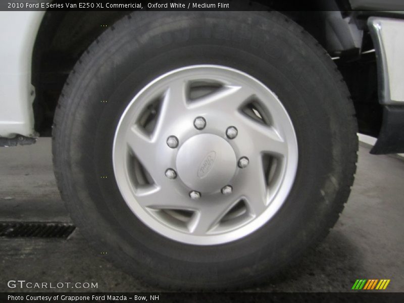 Oxford White / Medium Flint 2010 Ford E Series Van E250 XL Commericial