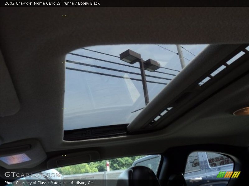 White / Ebony Black 2003 Chevrolet Monte Carlo SS