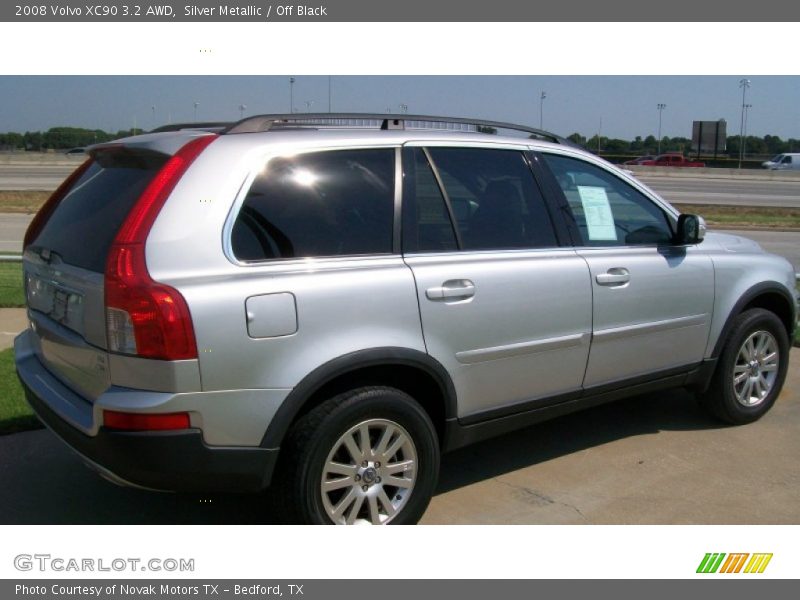 Silver Metallic / Off Black 2008 Volvo XC90 3.2 AWD