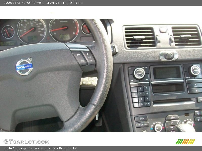 Silver Metallic / Off Black 2008 Volvo XC90 3.2 AWD