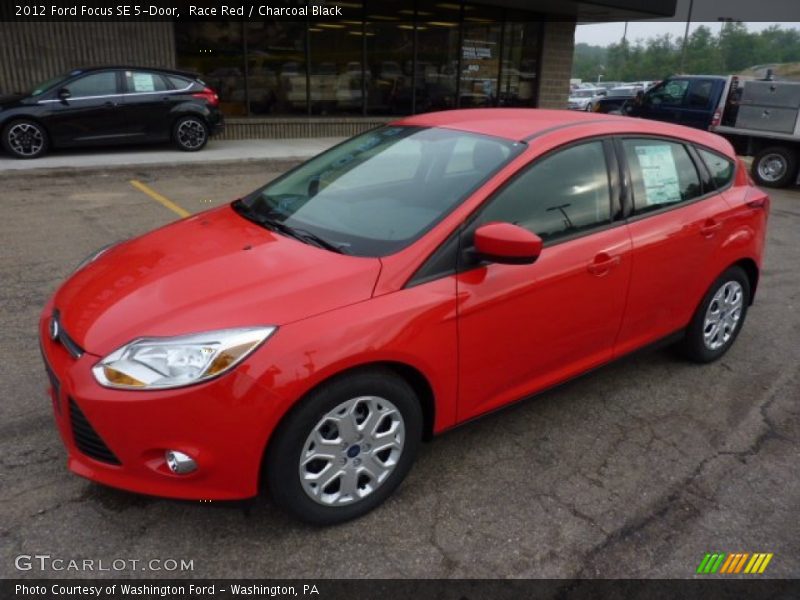 Race Red / Charcoal Black 2012 Ford Focus SE 5-Door