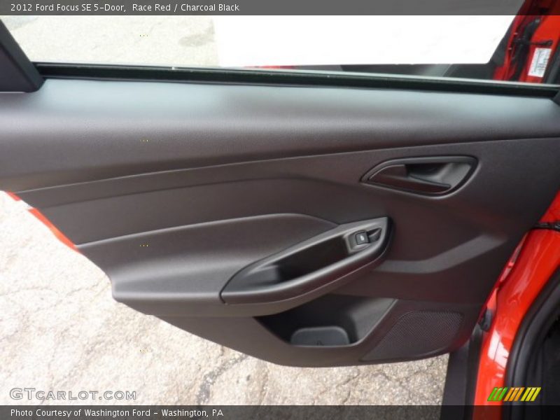 Race Red / Charcoal Black 2012 Ford Focus SE 5-Door