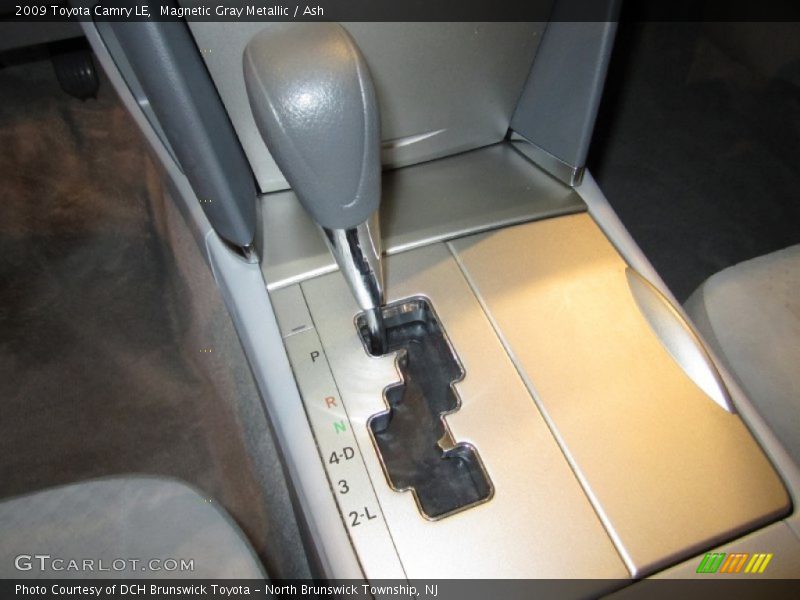Magnetic Gray Metallic / Ash 2009 Toyota Camry LE