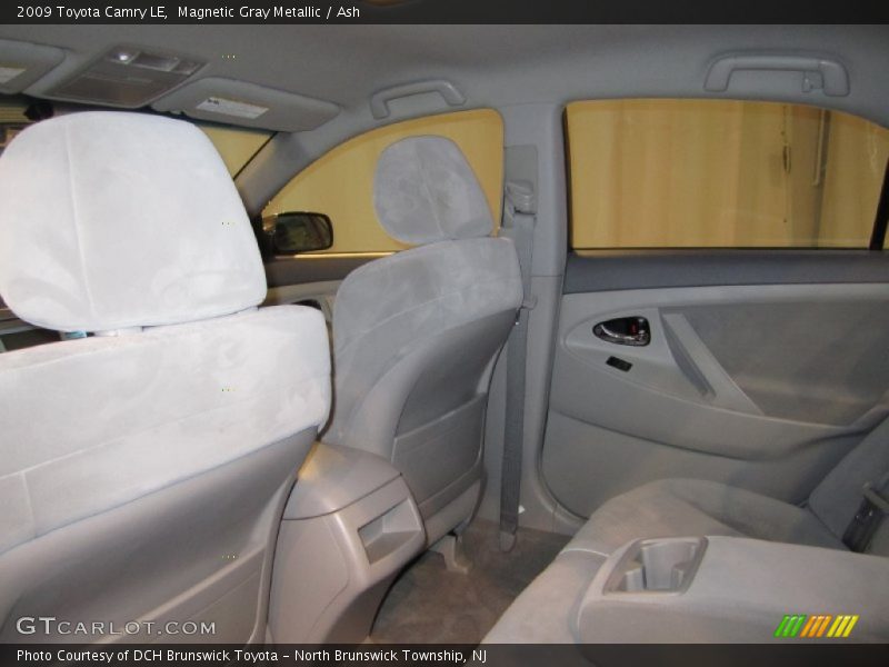 Magnetic Gray Metallic / Ash 2009 Toyota Camry LE