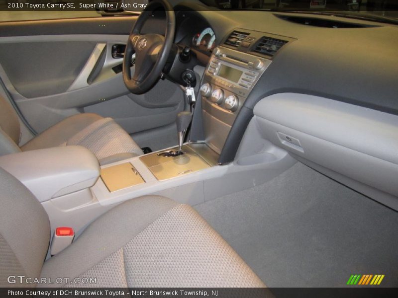 Super White / Ash Gray 2010 Toyota Camry SE
