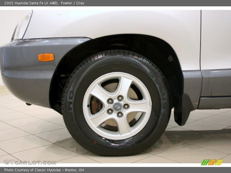 Pewter / Gray 2002 Hyundai Santa Fe LX AWD