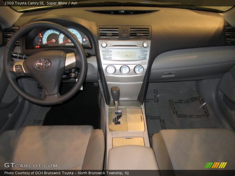 Super White / Ash 2009 Toyota Camry SE
