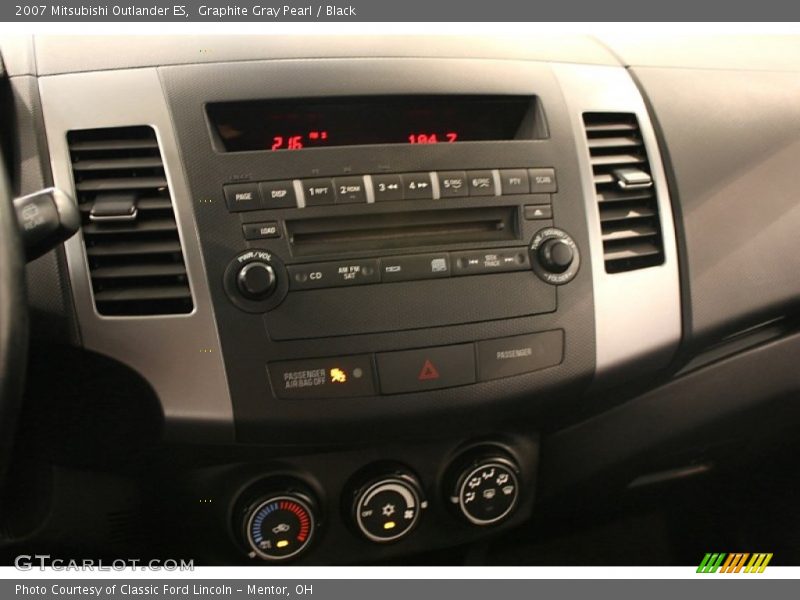 Graphite Gray Pearl / Black 2007 Mitsubishi Outlander ES