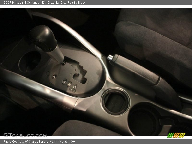 Graphite Gray Pearl / Black 2007 Mitsubishi Outlander ES