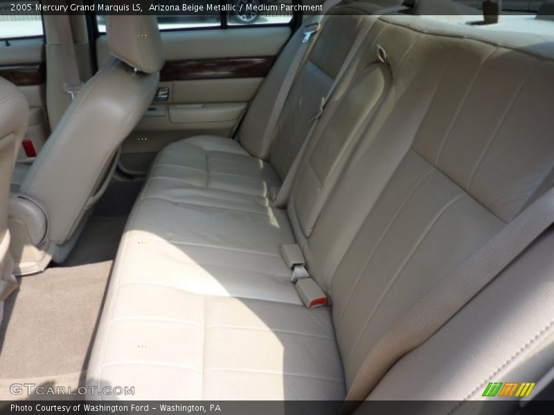 Arizona Beige Metallic / Medium Parchment 2005 Mercury Grand Marquis LS