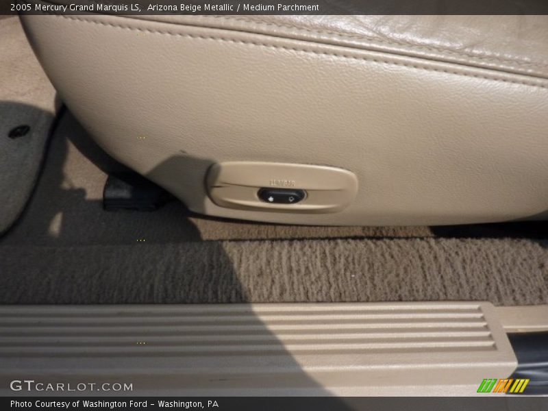Arizona Beige Metallic / Medium Parchment 2005 Mercury Grand Marquis LS