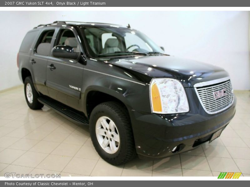 Onyx Black / Light Titanium 2007 GMC Yukon SLT 4x4