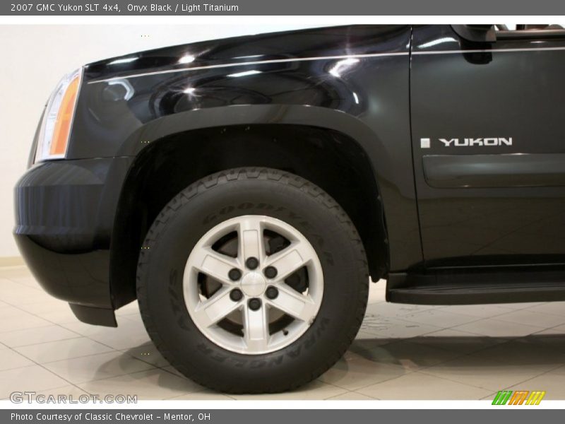  2007 Yukon SLT 4x4 Wheel