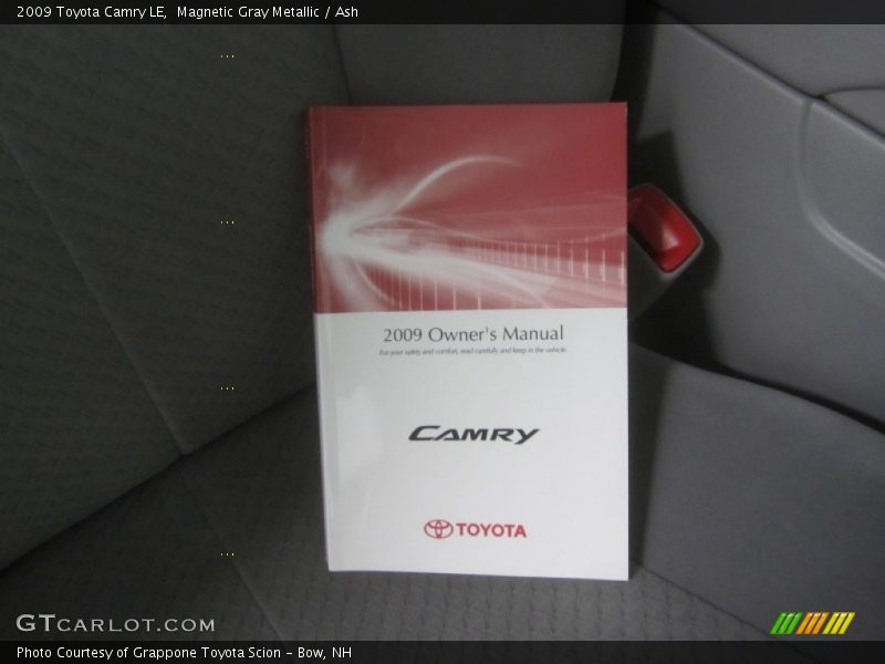 Magnetic Gray Metallic / Ash 2009 Toyota Camry LE