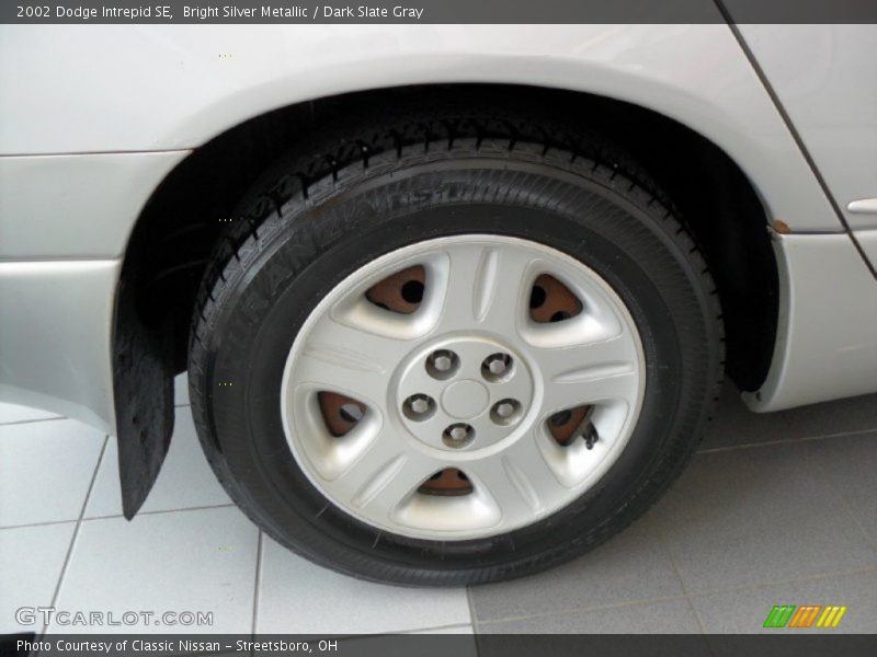 Bright Silver Metallic / Dark Slate Gray 2002 Dodge Intrepid SE
