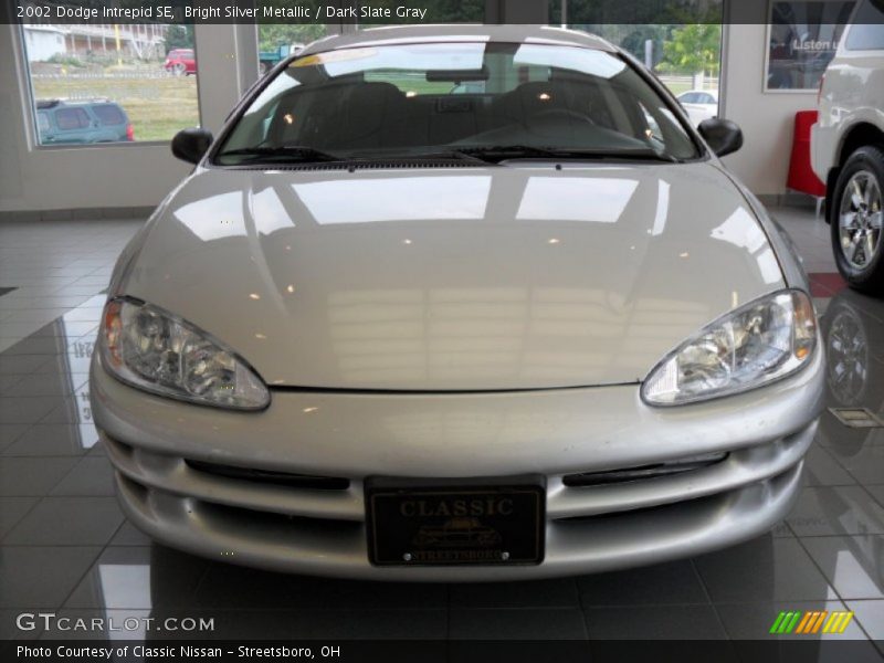 Bright Silver Metallic / Dark Slate Gray 2002 Dodge Intrepid SE