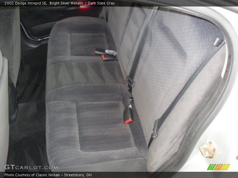 Bright Silver Metallic / Dark Slate Gray 2002 Dodge Intrepid SE