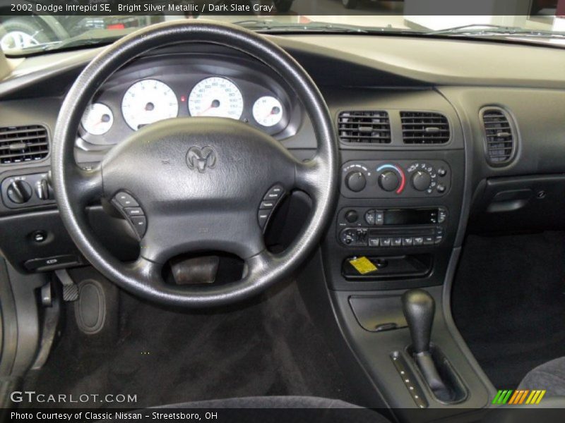 Bright Silver Metallic / Dark Slate Gray 2002 Dodge Intrepid SE