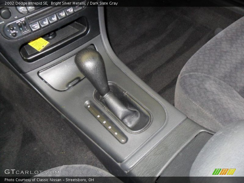Bright Silver Metallic / Dark Slate Gray 2002 Dodge Intrepid SE