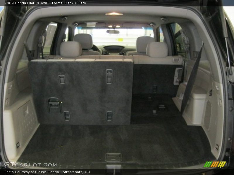 Formal Black / Black 2009 Honda Pilot LX 4WD