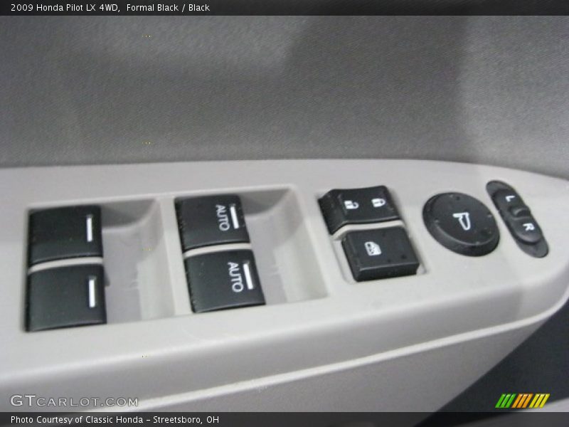 Formal Black / Black 2009 Honda Pilot LX 4WD