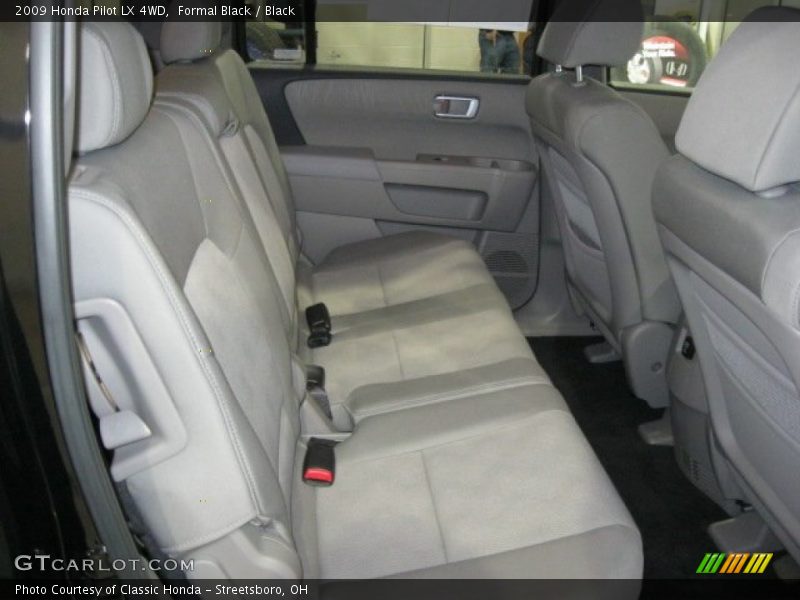 Formal Black / Black 2009 Honda Pilot LX 4WD