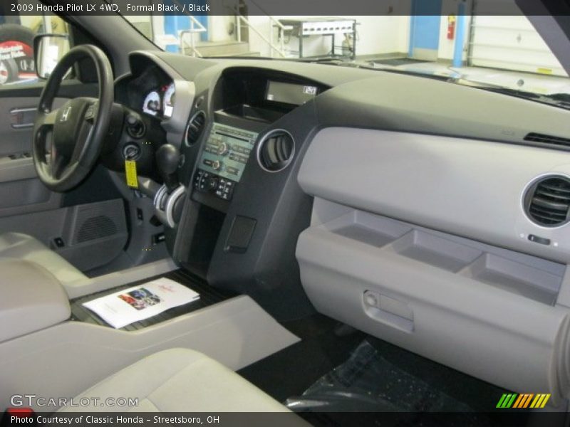 Formal Black / Black 2009 Honda Pilot LX 4WD